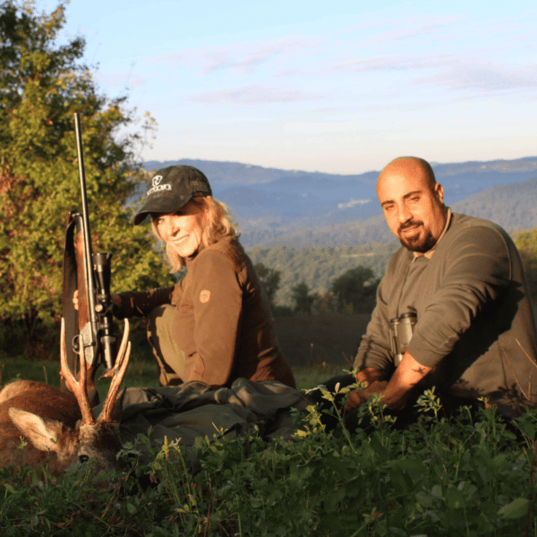 roe deer hunters